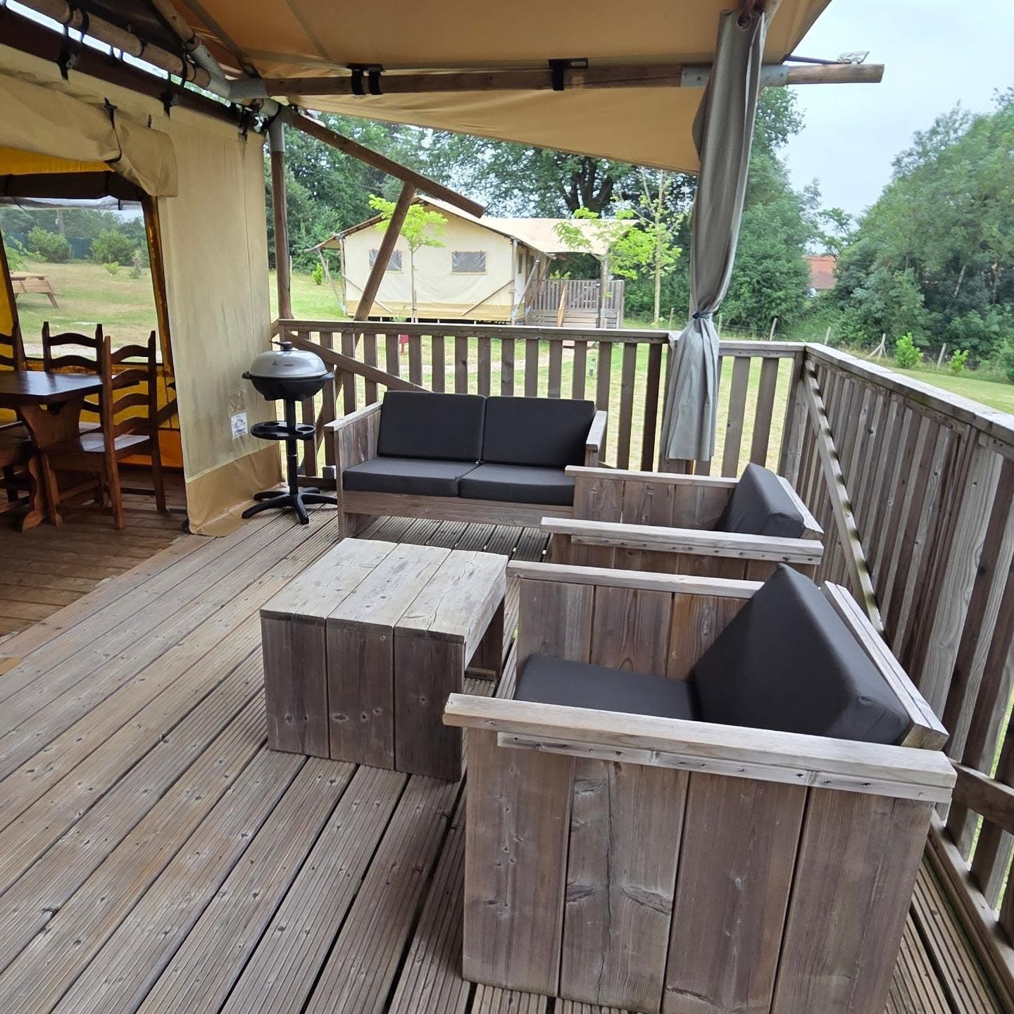 Home Sweet Lodge Glamping Aquitaine terrasse