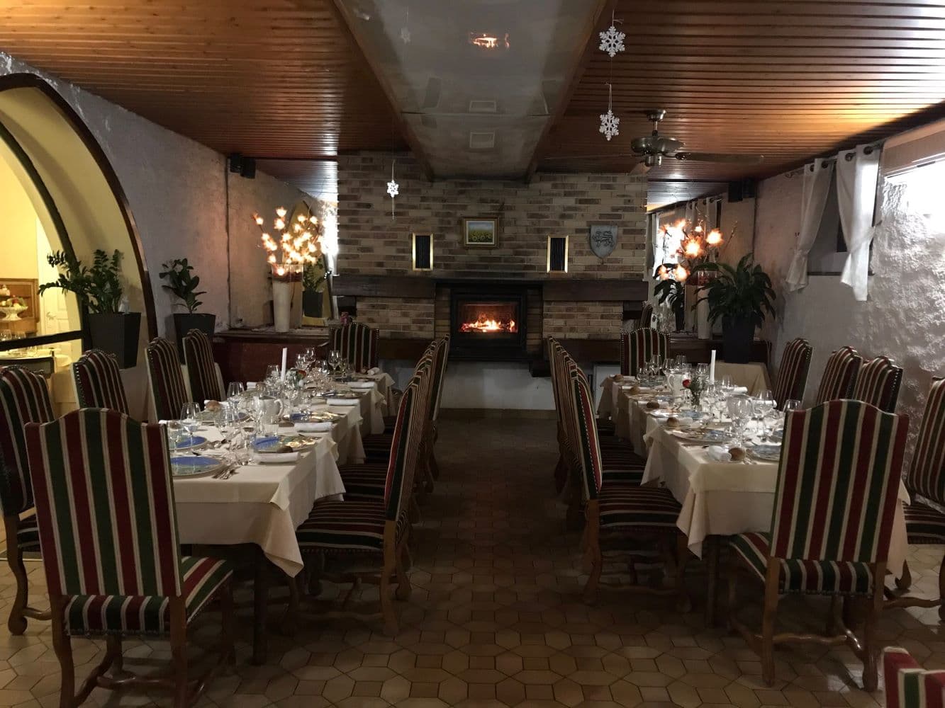 Hostellerie-Ducs-Resto-2020--2--2
