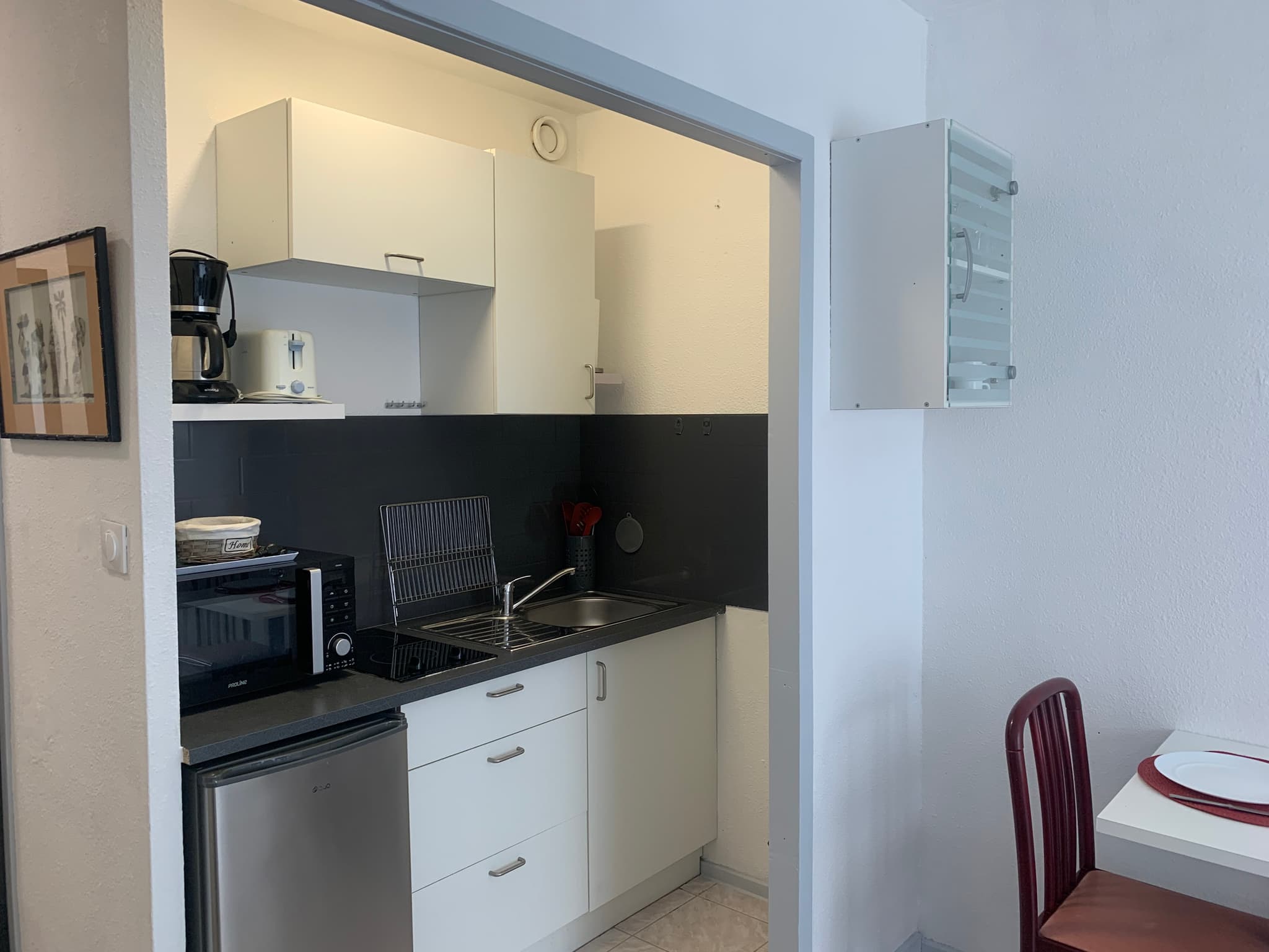 KITCHENETTE