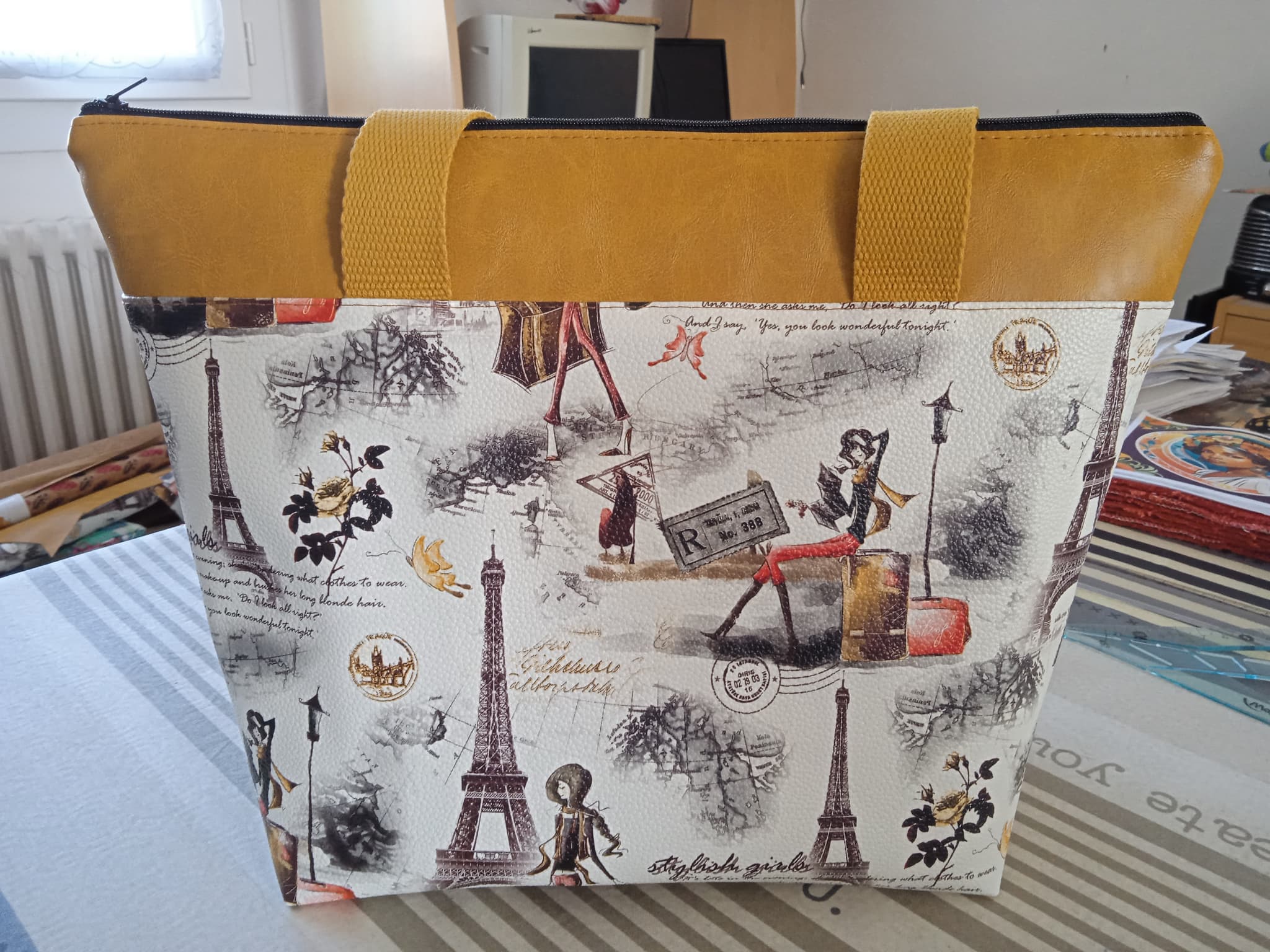 SAC SIMILI CUIR ET TISSU