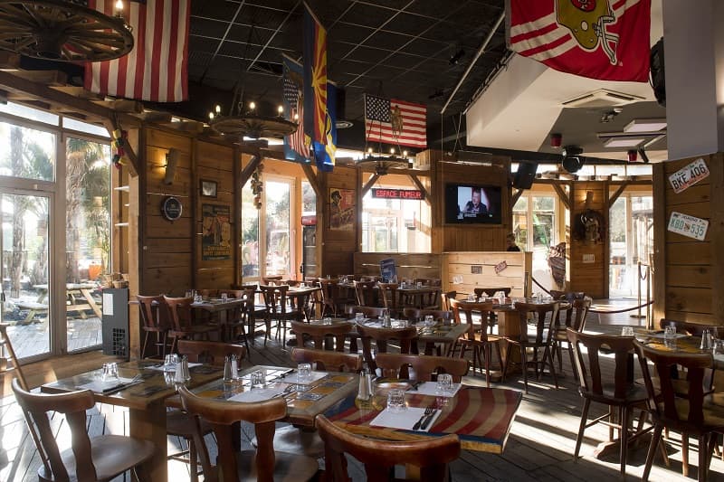 restaurant intérieur