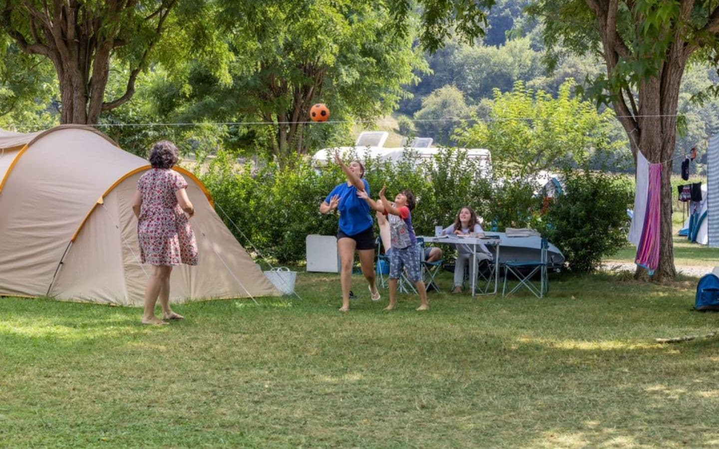 Jeux Soule Camping Carrique