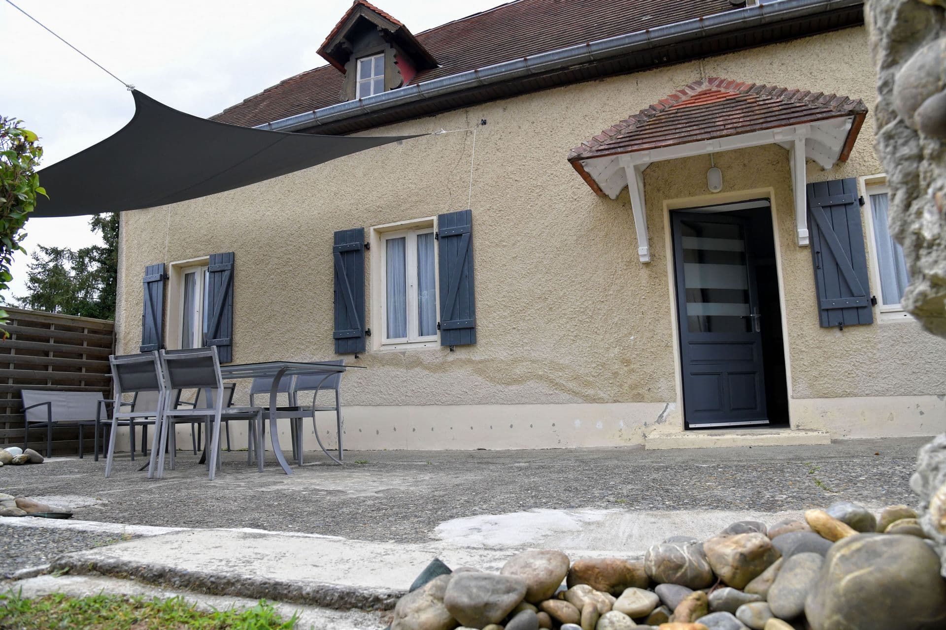L'Hoste do Lacq-exterieur
