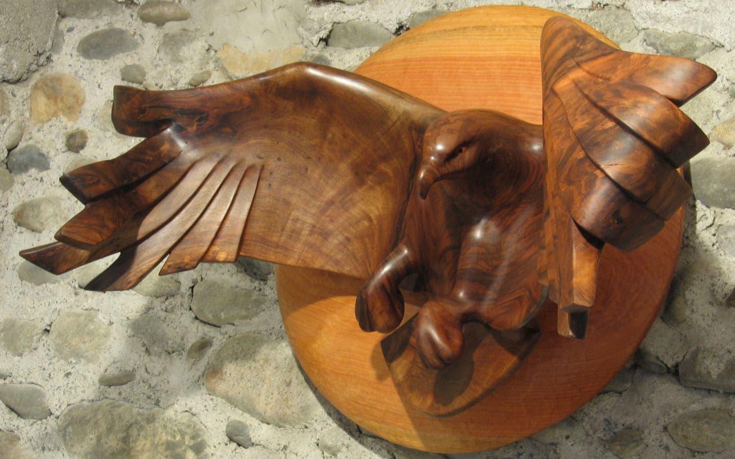 L'aigle royal noyer