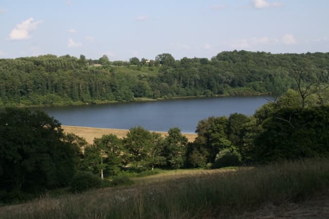 LAC DU brousseau