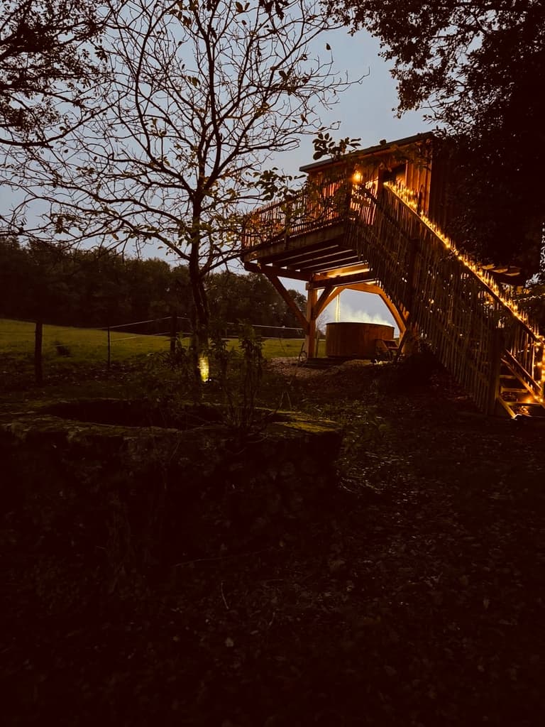 La Casa Monjalès - La capanna di Elio (1)