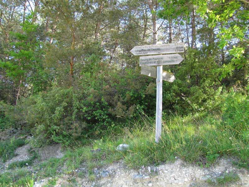 La boucle de Peyre Dermale permet la découverte du paysage
