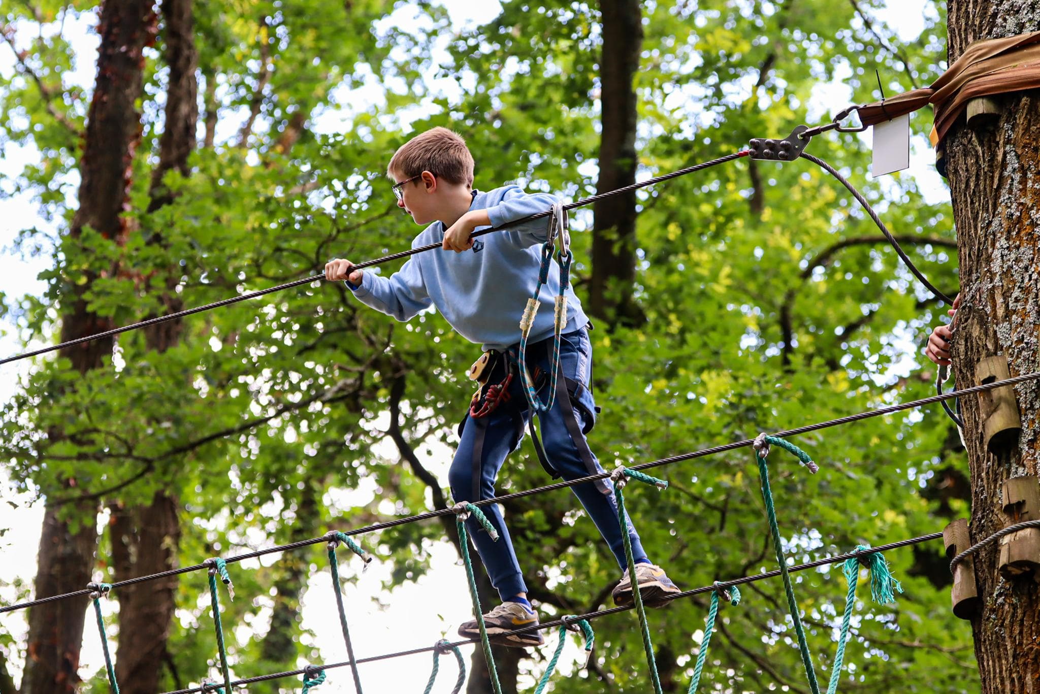 Lacq Aventure parcours accrobranche adulte enfant dans les arbres (14)
