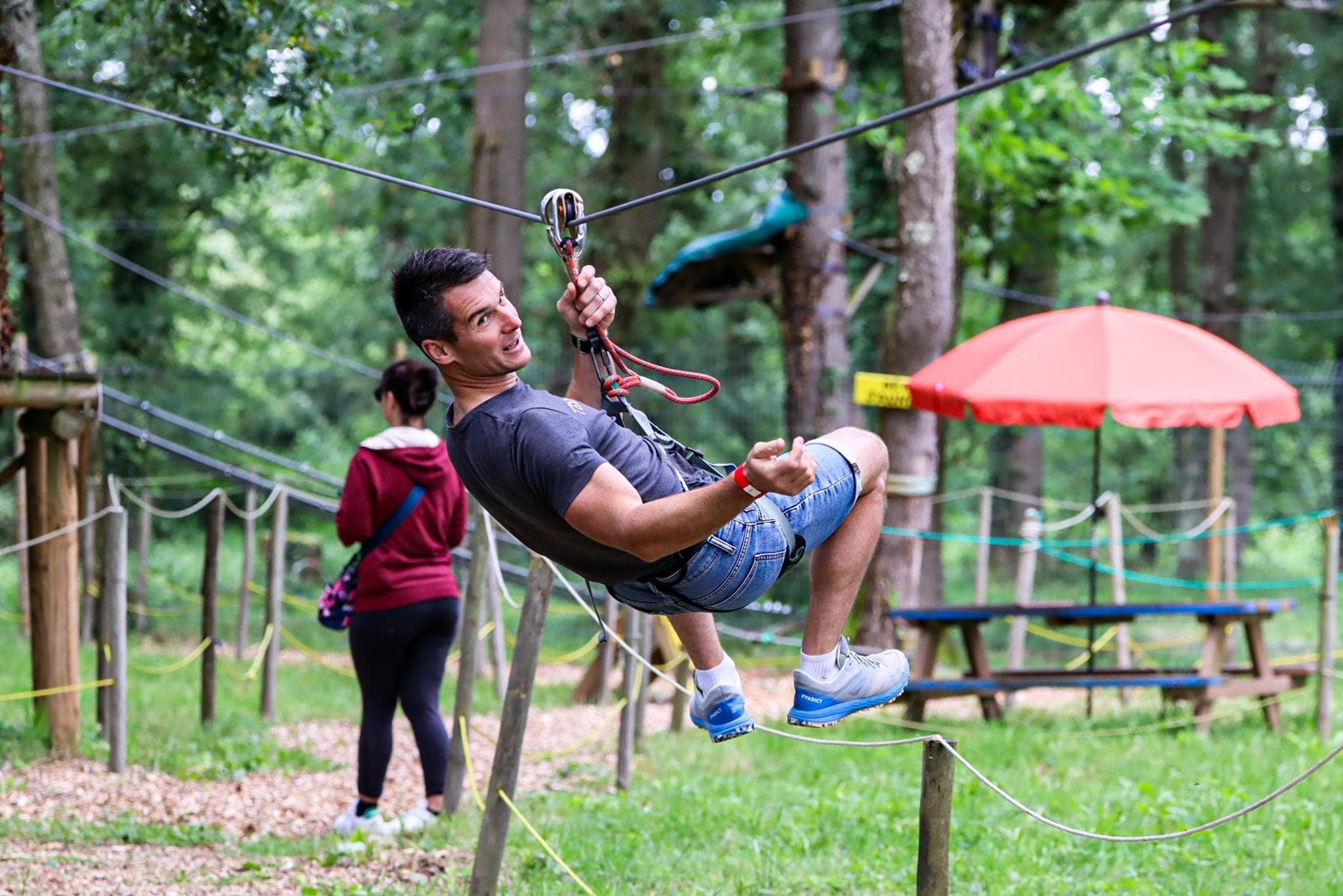 Lacq Aventure parcours accrobranche adulte enfant dans les arbres (20)