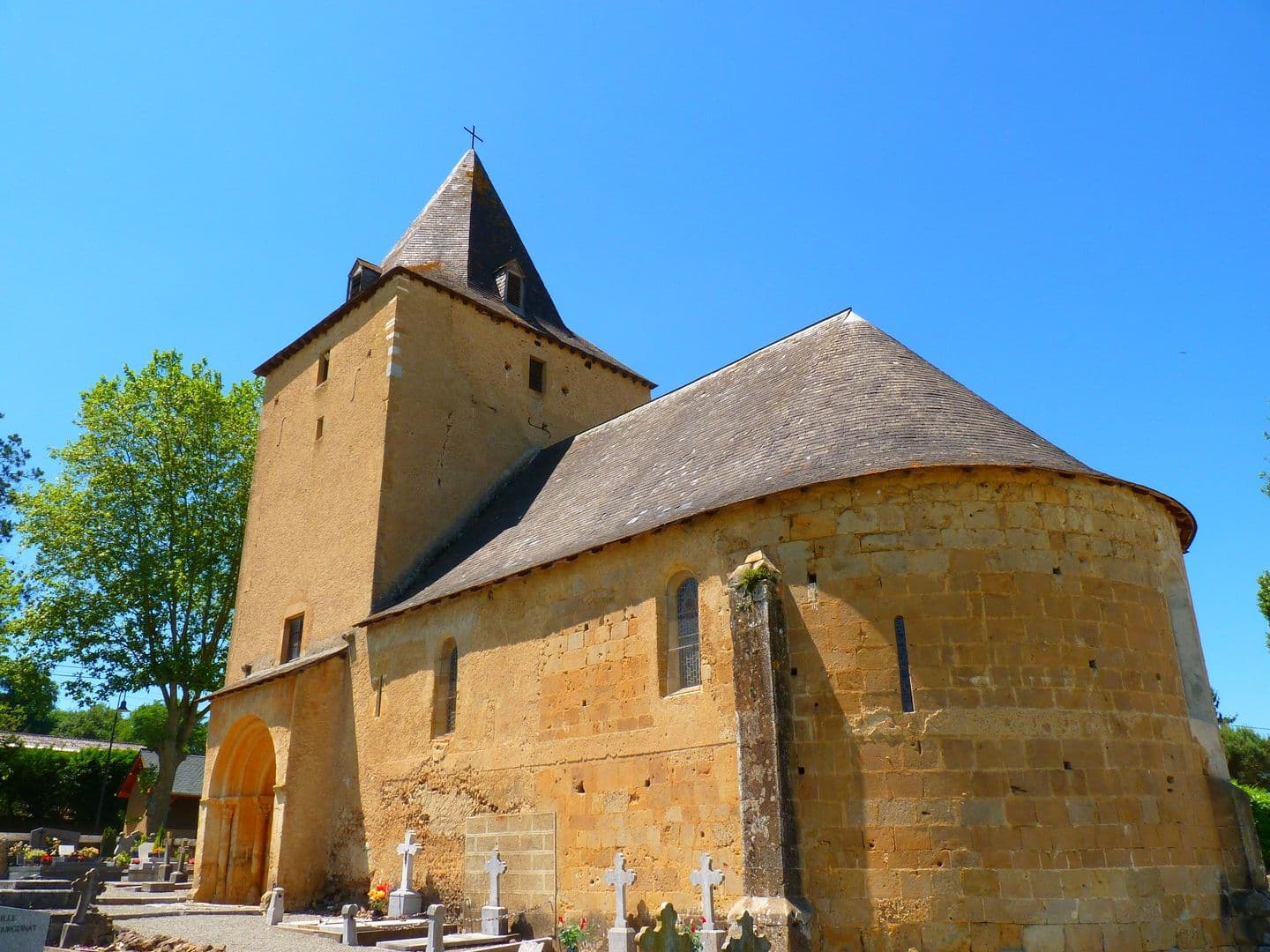 Lannecaube église St Pierre @ Coteaux Béarn Madiran (5)