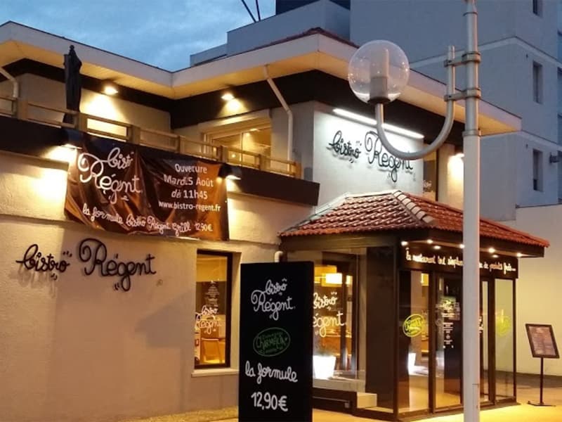 Le-Bistro-Régent-2