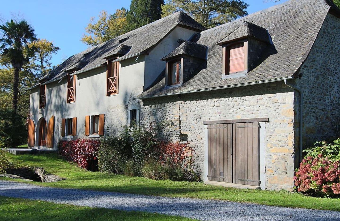 Le Moulin - façade 02