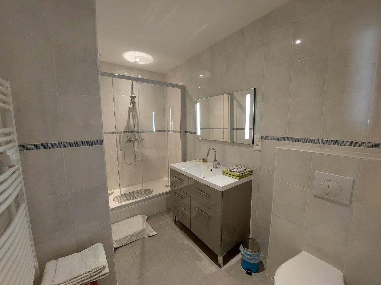 Le Petit Touron - salle de bain