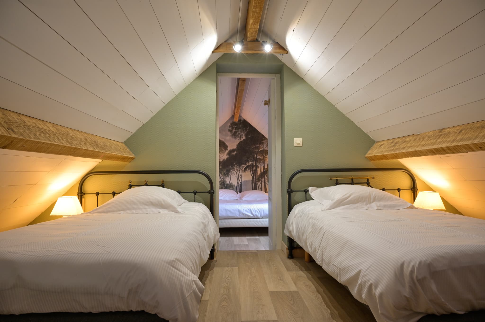 Le gite la Bergerie - La mezzanine de la chambre famille_7
