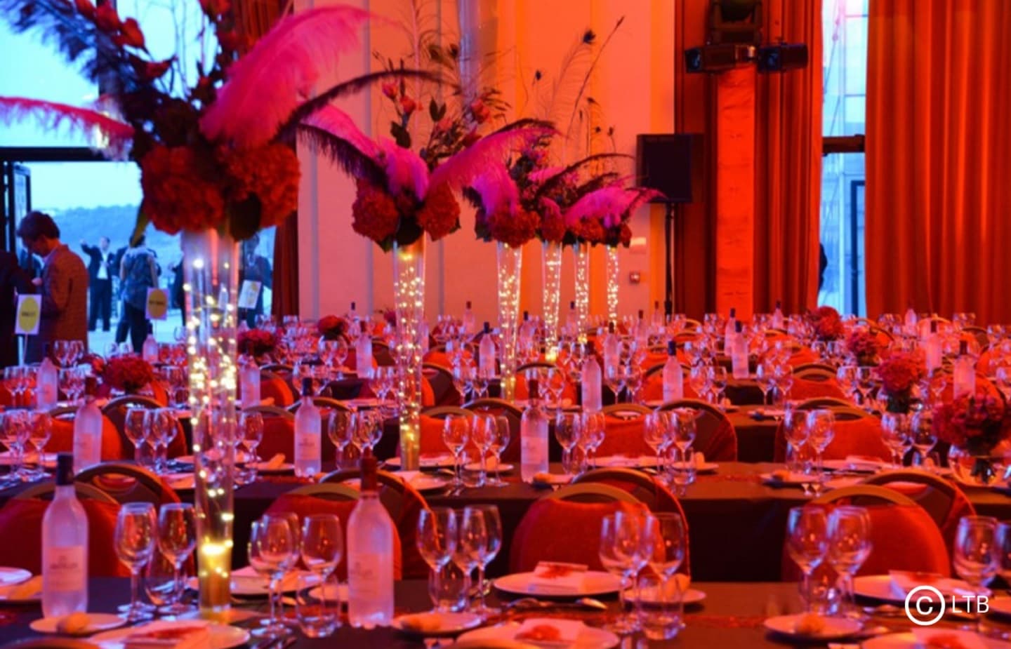 Le tourisme basque diner assis