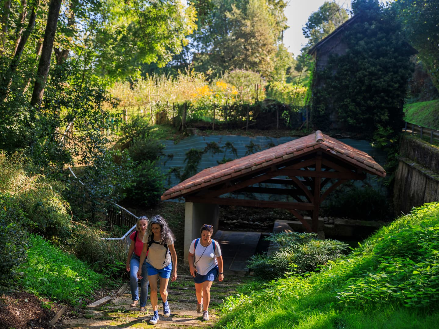 Lembeye lavoir Tourisme Béarn Madiran © Courte Échelle 2025 - M29A9423