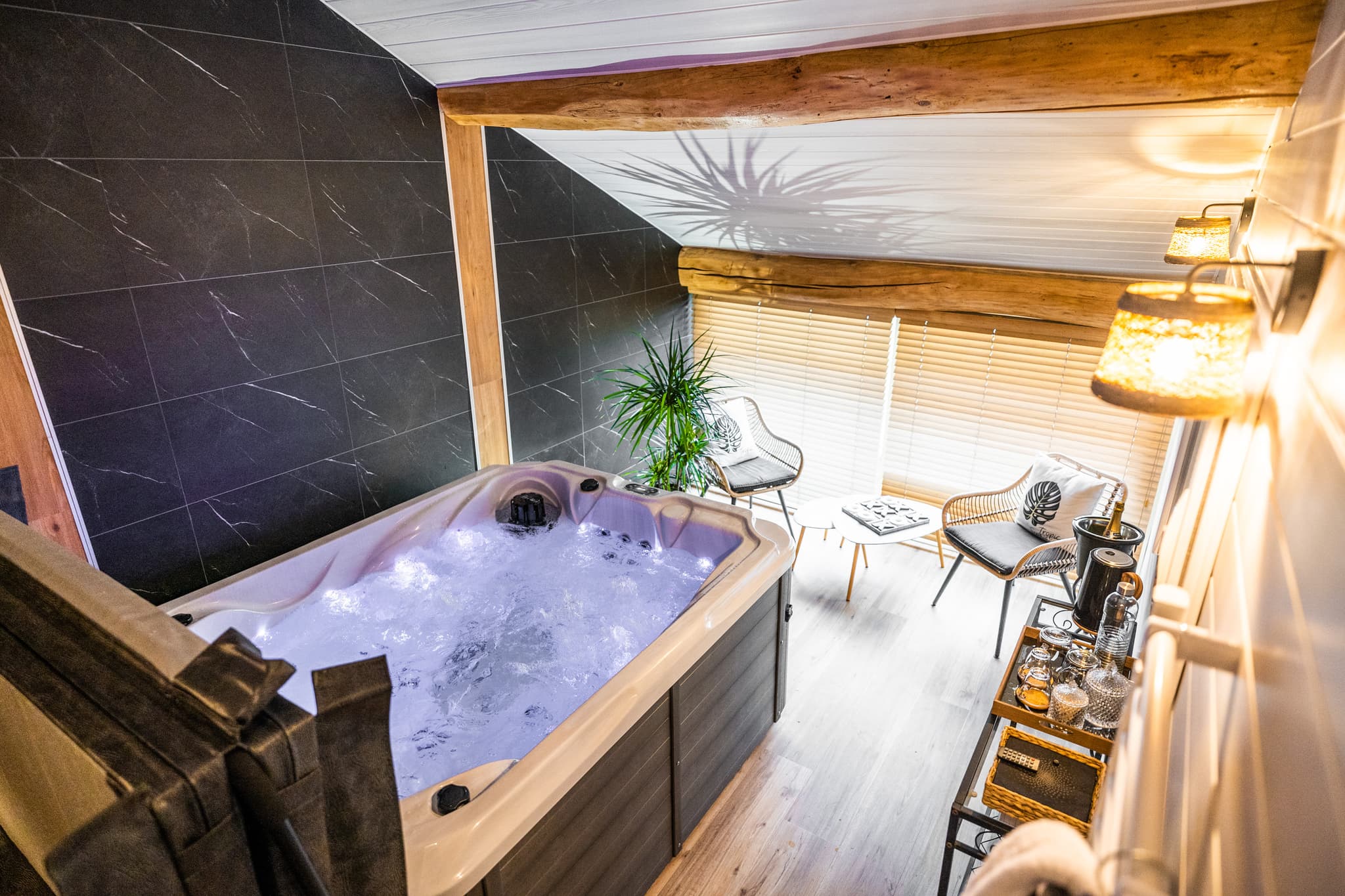 Les Charmes du Lac - Jacuzzi