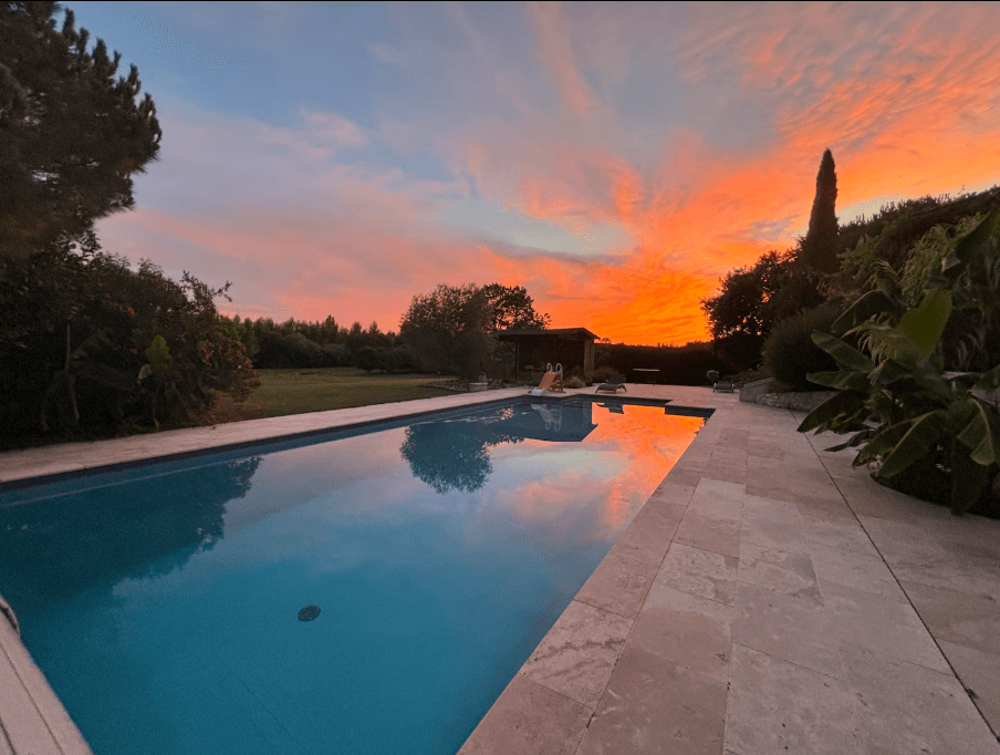 Les cavales Di Palma Duras sunset