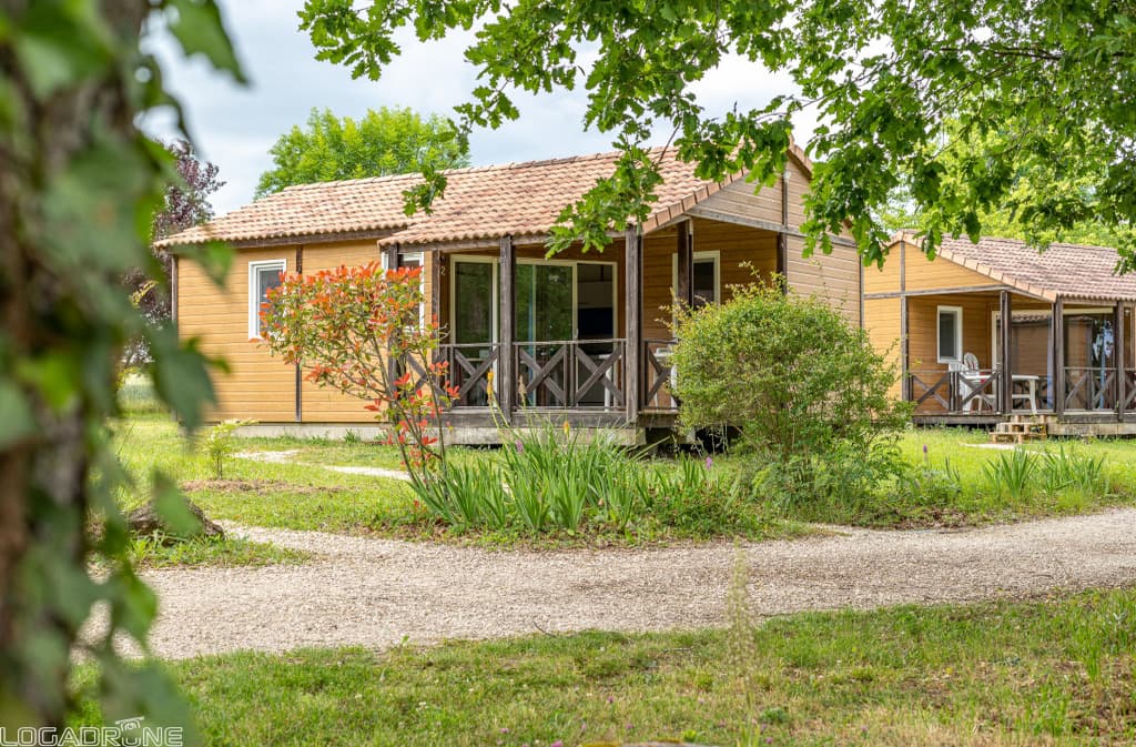 Leschaletsdedordogne05