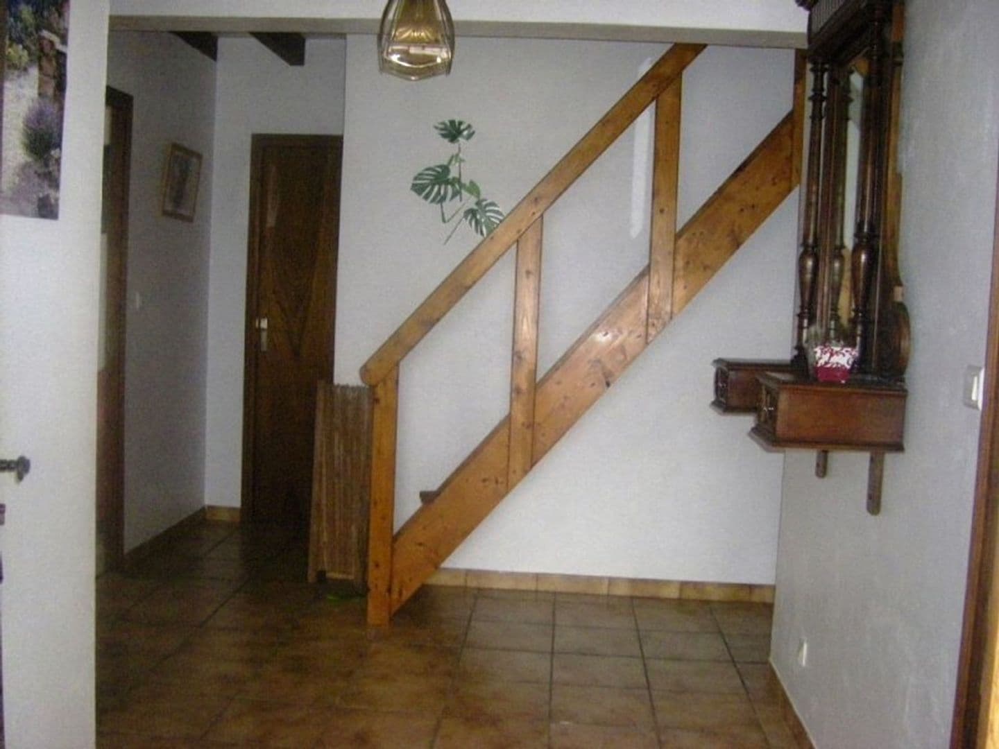 Location Elizalde - Escalier - St Jean Pied de Port