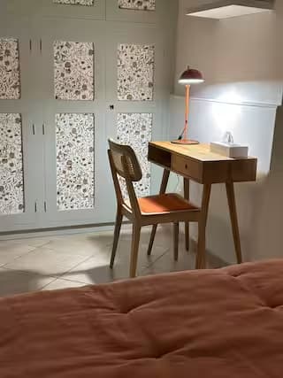 MAISON-LAPEYRE-CHAMBRE-BUREAU