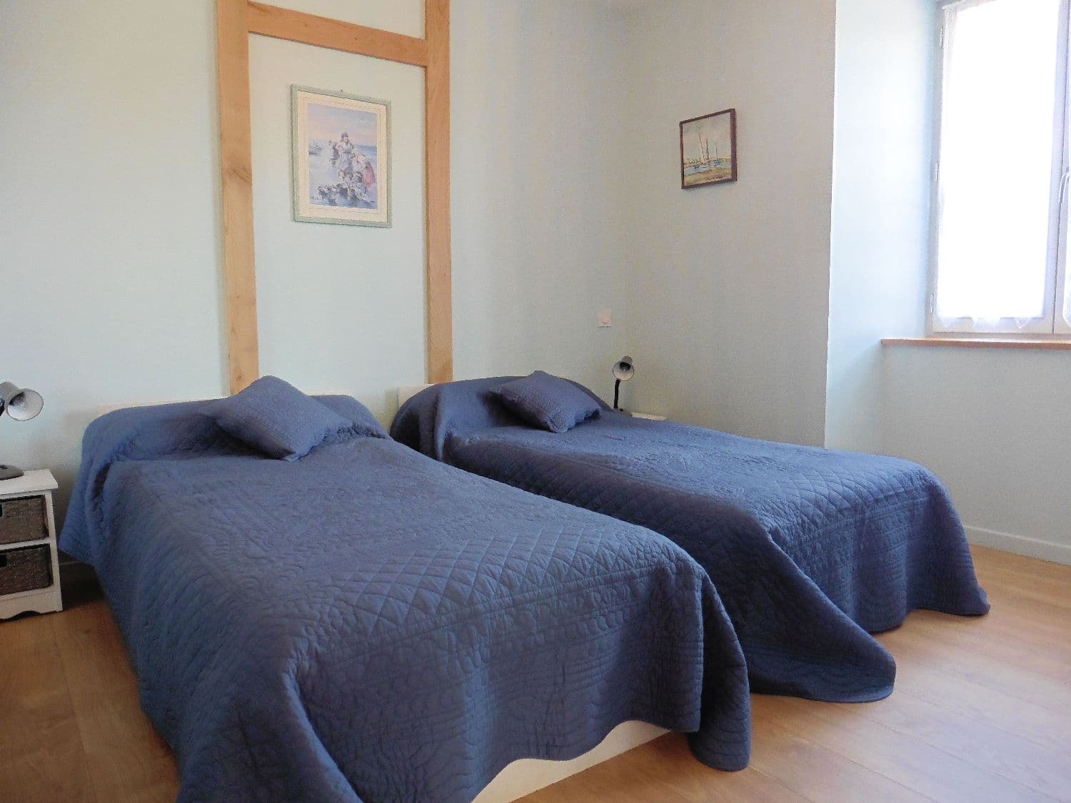 Maison Lacroix - chambre deux lits single - St Jean Le Vieux