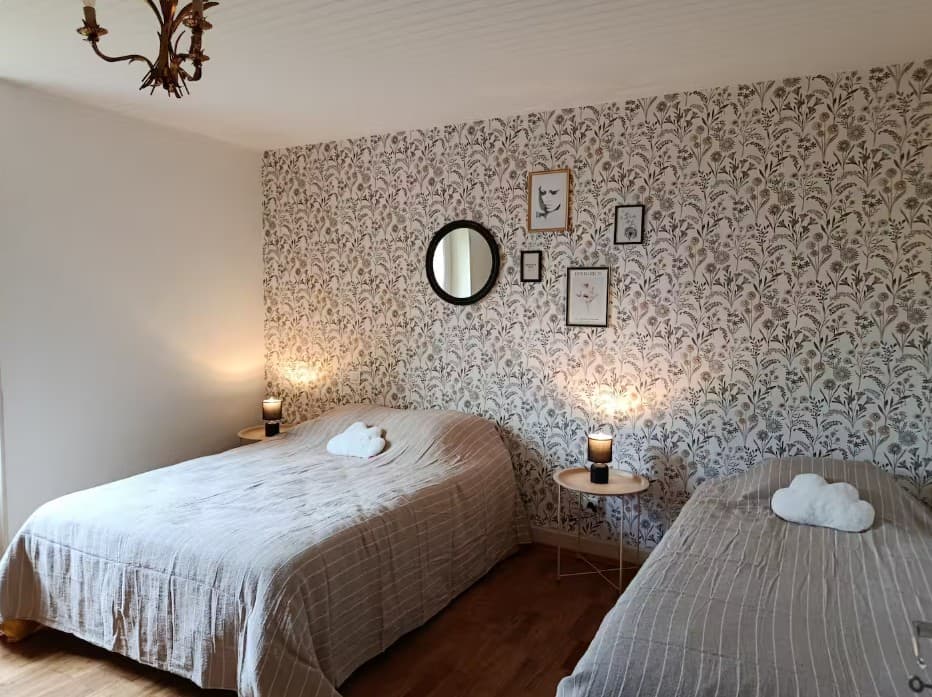 Maison centre ville Adeline Alliot chambre