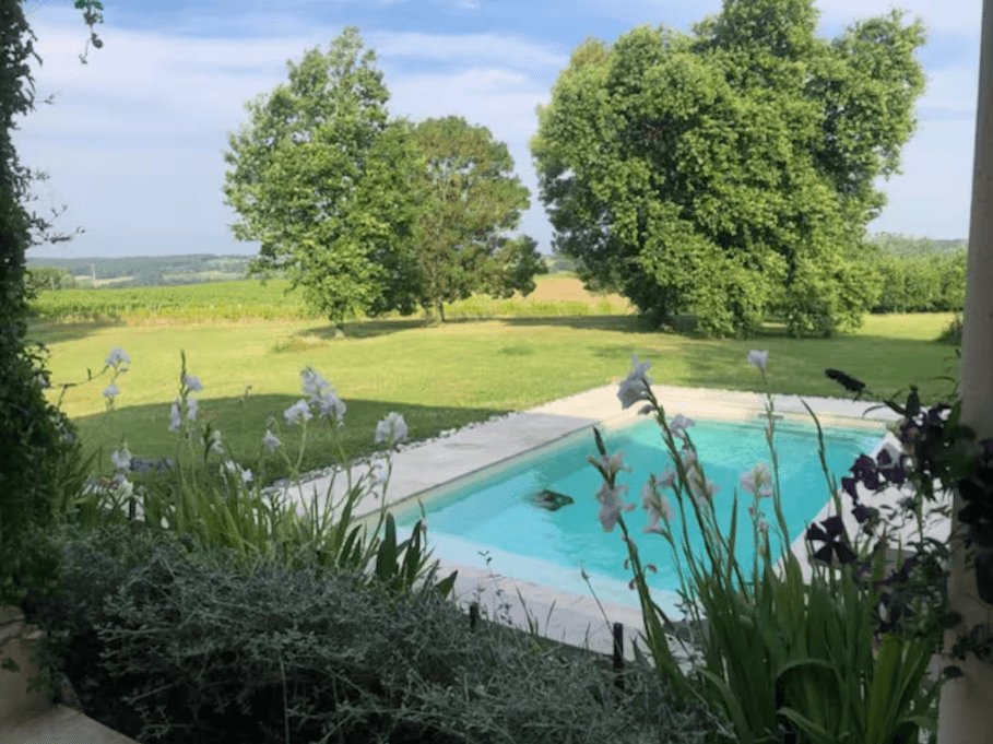 Maisonnette couronneaux Stoss Ste Colombe piscine3