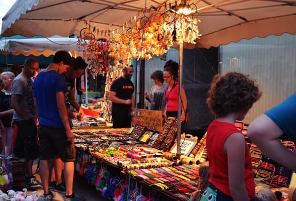 Marché nocturne @Miléna_1