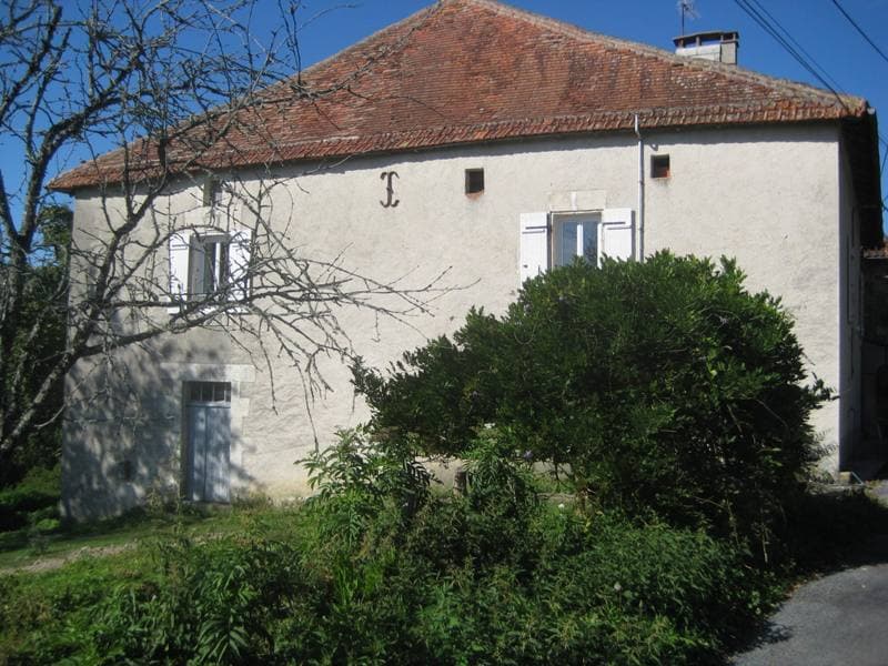 Meublé Giroux 1