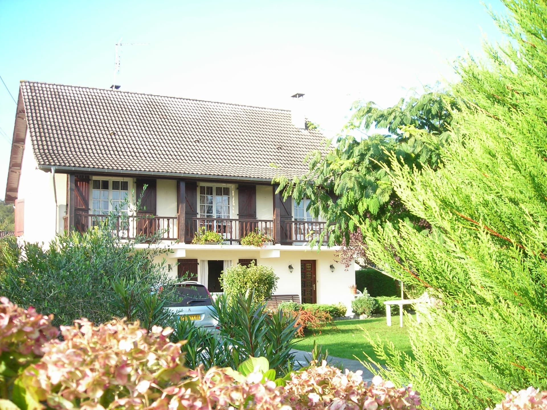Meublé Hustaix 2 (C. Hustaix)