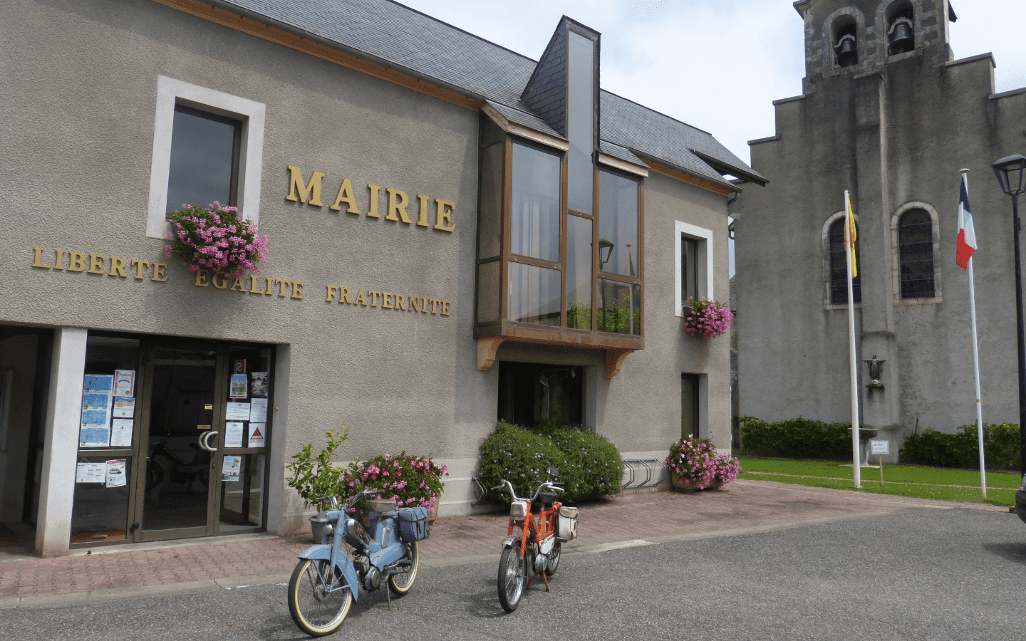 Mobearn association balade gourmande en mobylette 2025 (4)