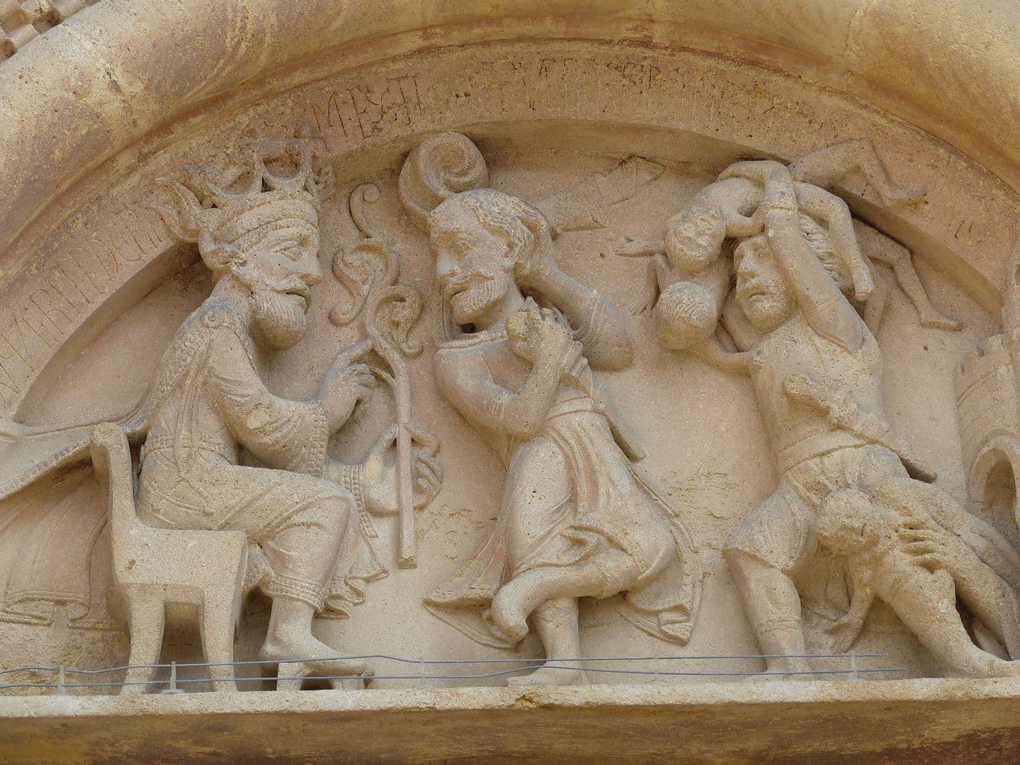 Morlaàs église sainte-Foy détail du portail