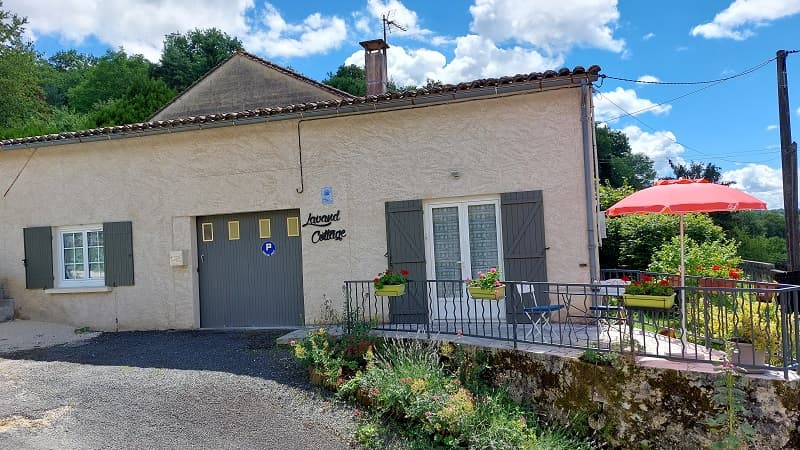 N°01 _125206 Gîte