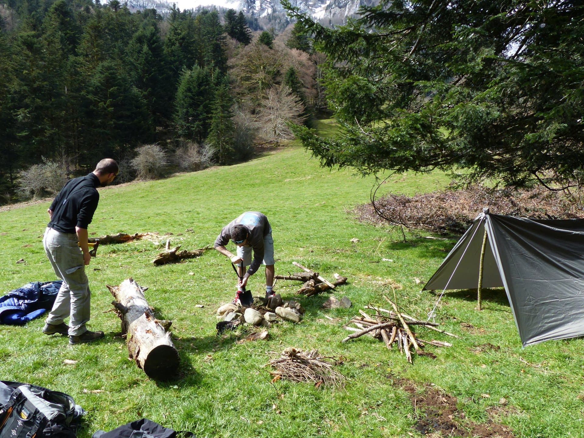 Naturaddict'64 - Stage d'inititiation suvie_bushcraft (Vernejoul Guillaume)