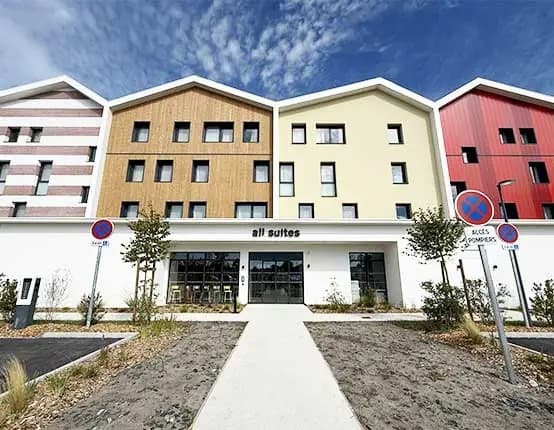 All suites Hostel