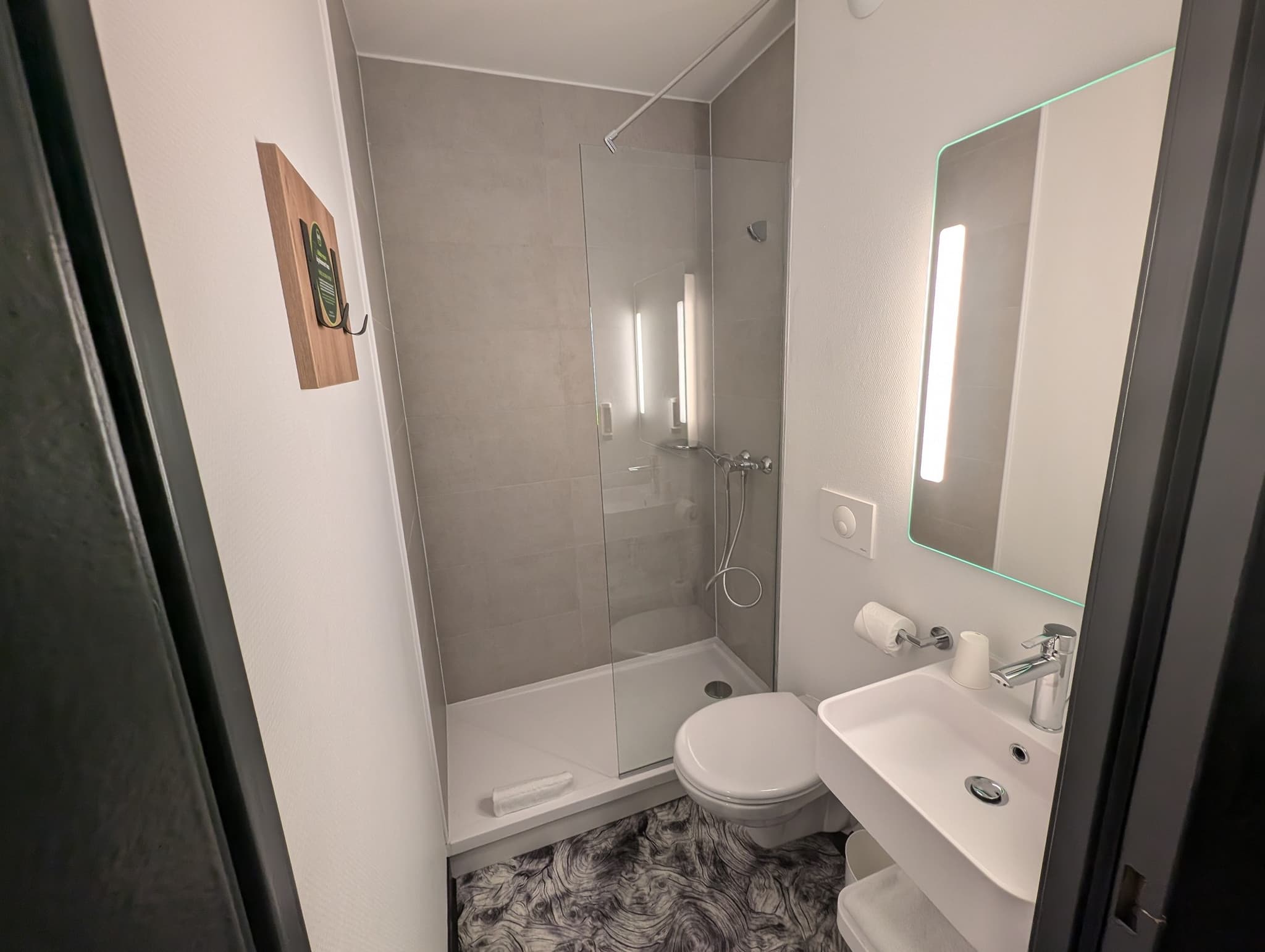 B&B Hôtel Niort Sud Venise Verte