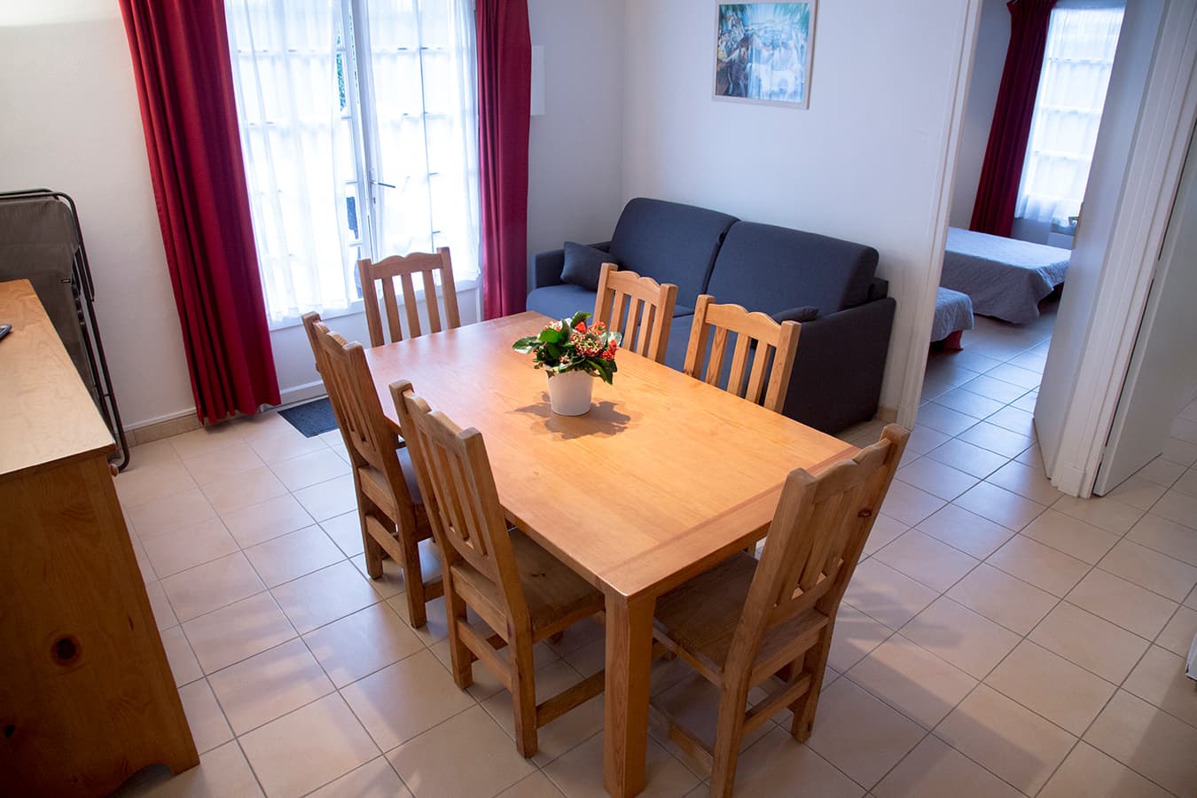 Pays Basque Hendaye Plage T3 appartement 4 à 5 personnes locations de vancances bord de mer Lidwine Goélands séjour Hendaye Tourisme