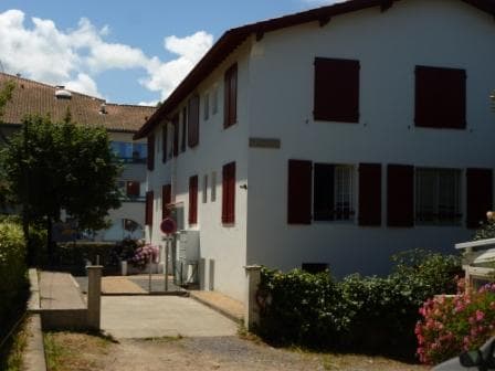 Pays Basque Hendaye Plage studio appartement 2 à 3 personnes locations de vacances bord de mer Lidwine Goélands hendaye Tourisme