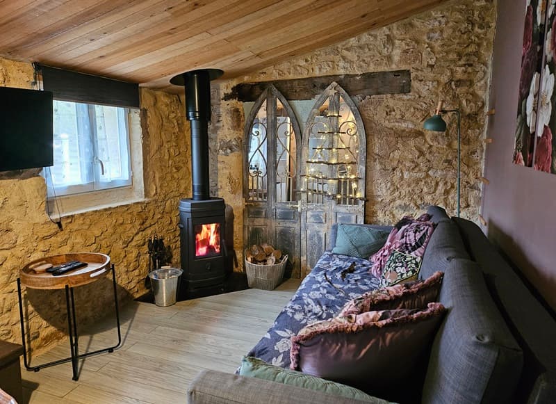 Périgord Noir Vallée Dordogne - Moulin l'hoste - salon petite soeur
