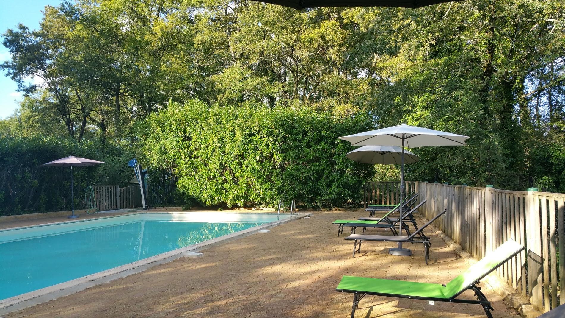 Piscine - les Chênes de Calviac
