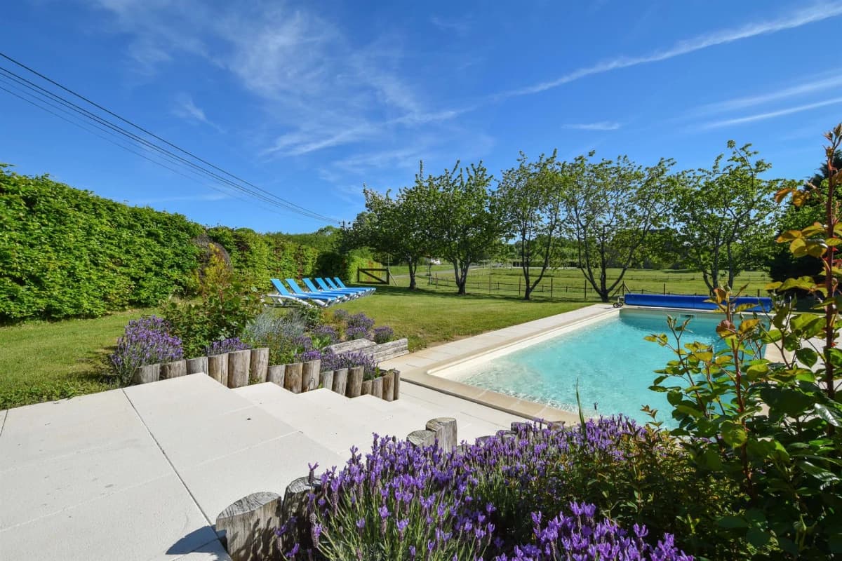Piscine pavillon