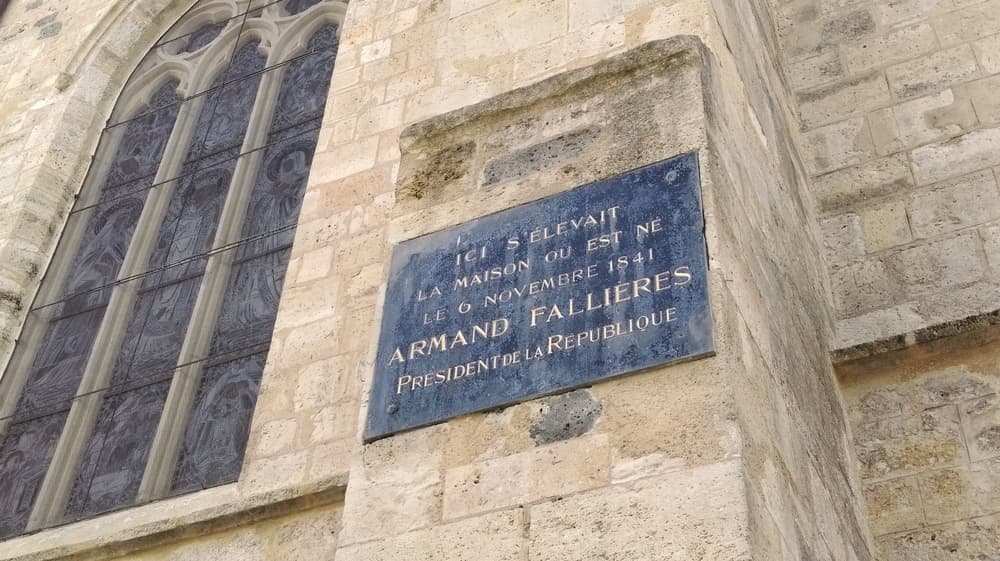 Plaque de la maison natale Armand Fallieres_Albret Tourisme