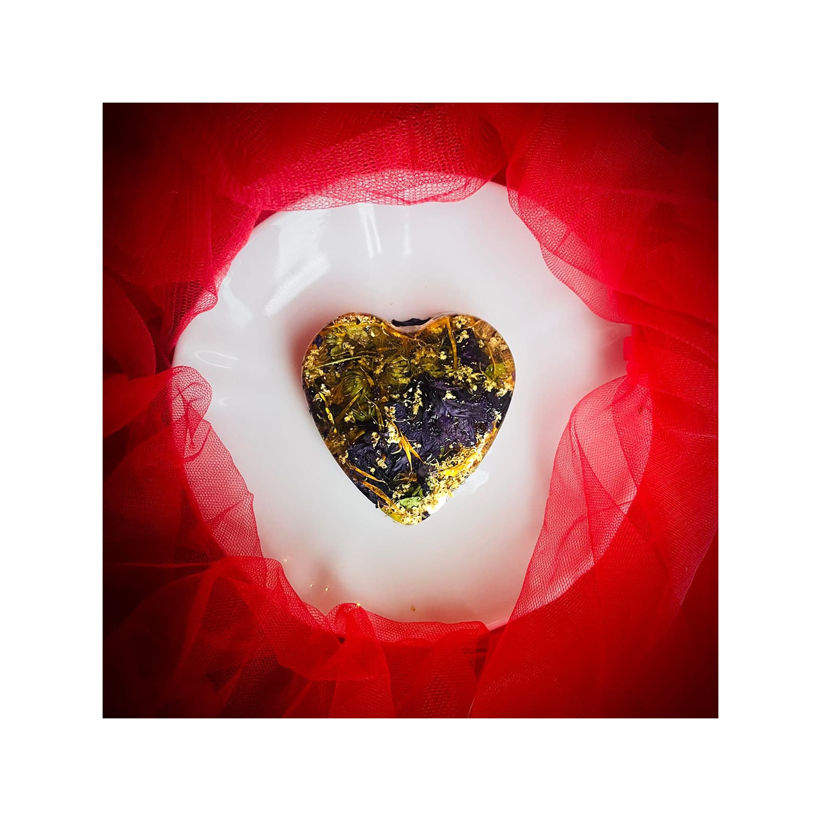 Pollen et mandibule coeur en fleurs