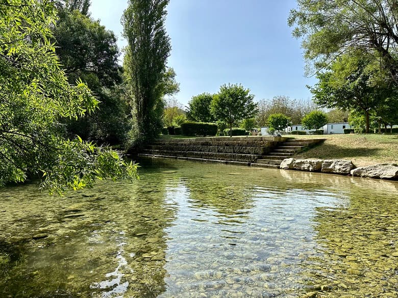 Rivière