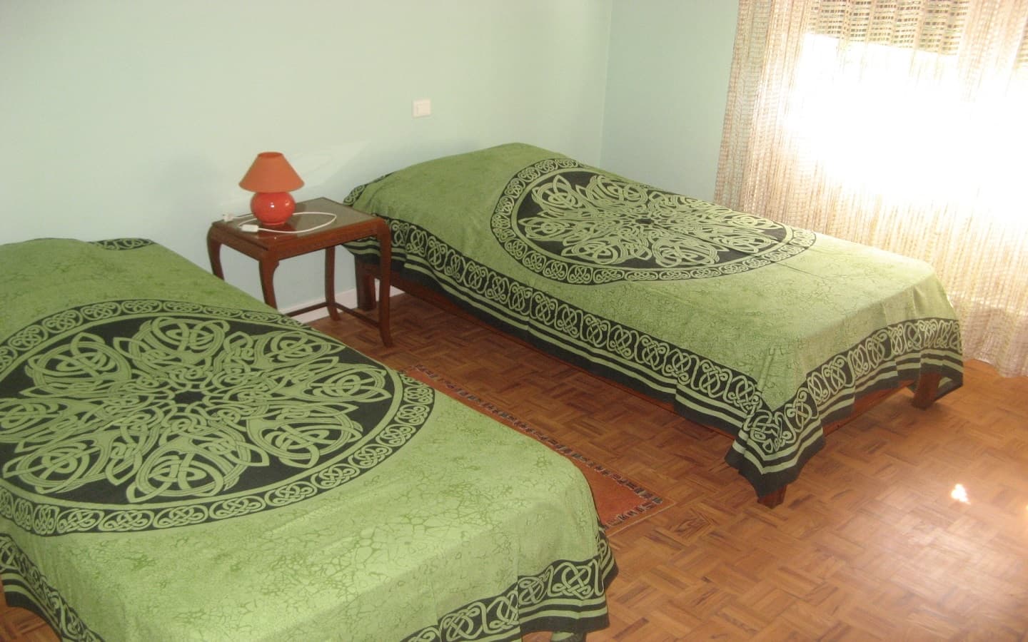 Robin - Chambre lits verts