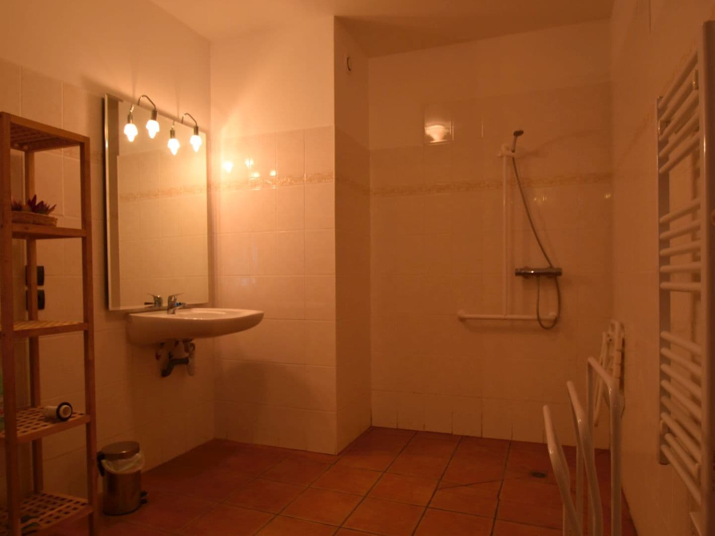 Rozen- salle d'eau Estérencuby