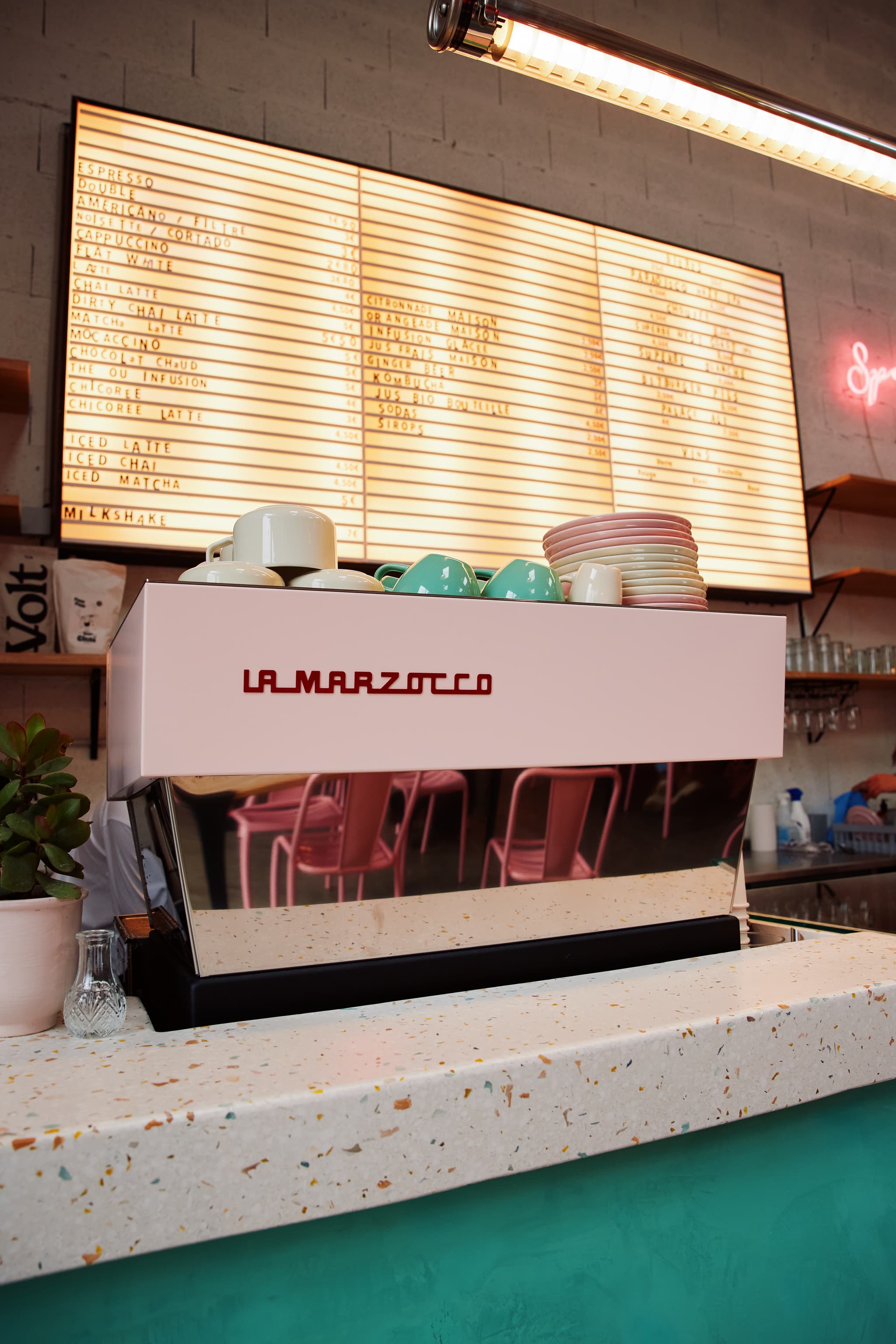 SPOTPALACE_Machine_Cafe_Lamarzocco copie