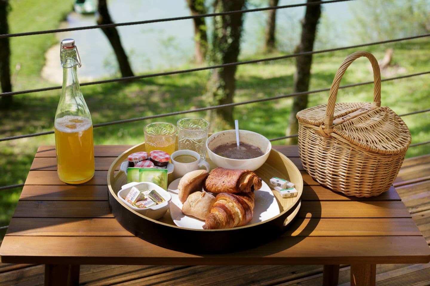 Sévignacq cabane du lac Petit Déjeuner