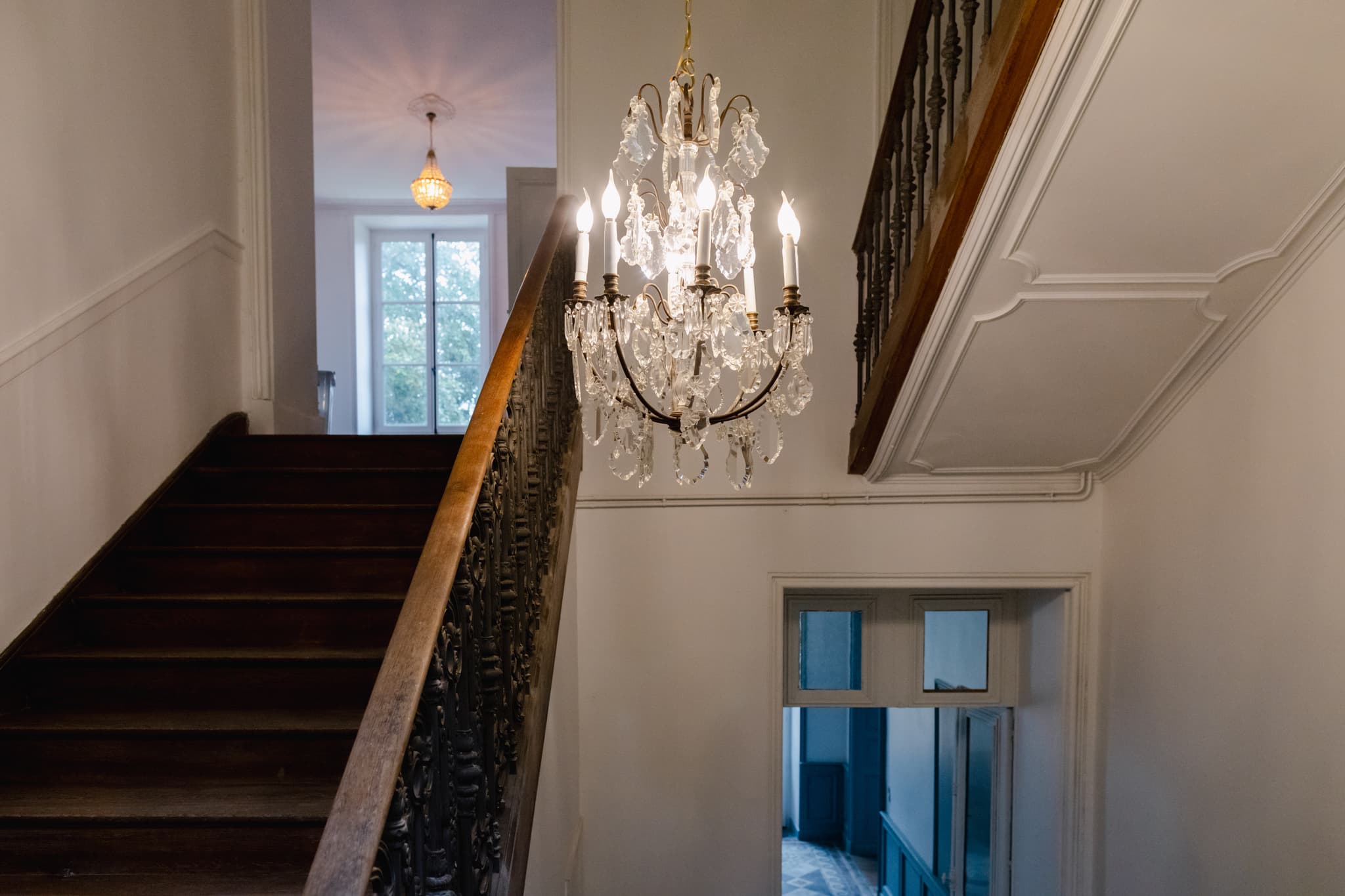 Escalier d'honneur Accès chambres d'hotes